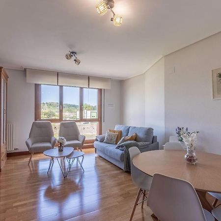 Confort Junto A La Ria De Barakaldo Bagian luar foto